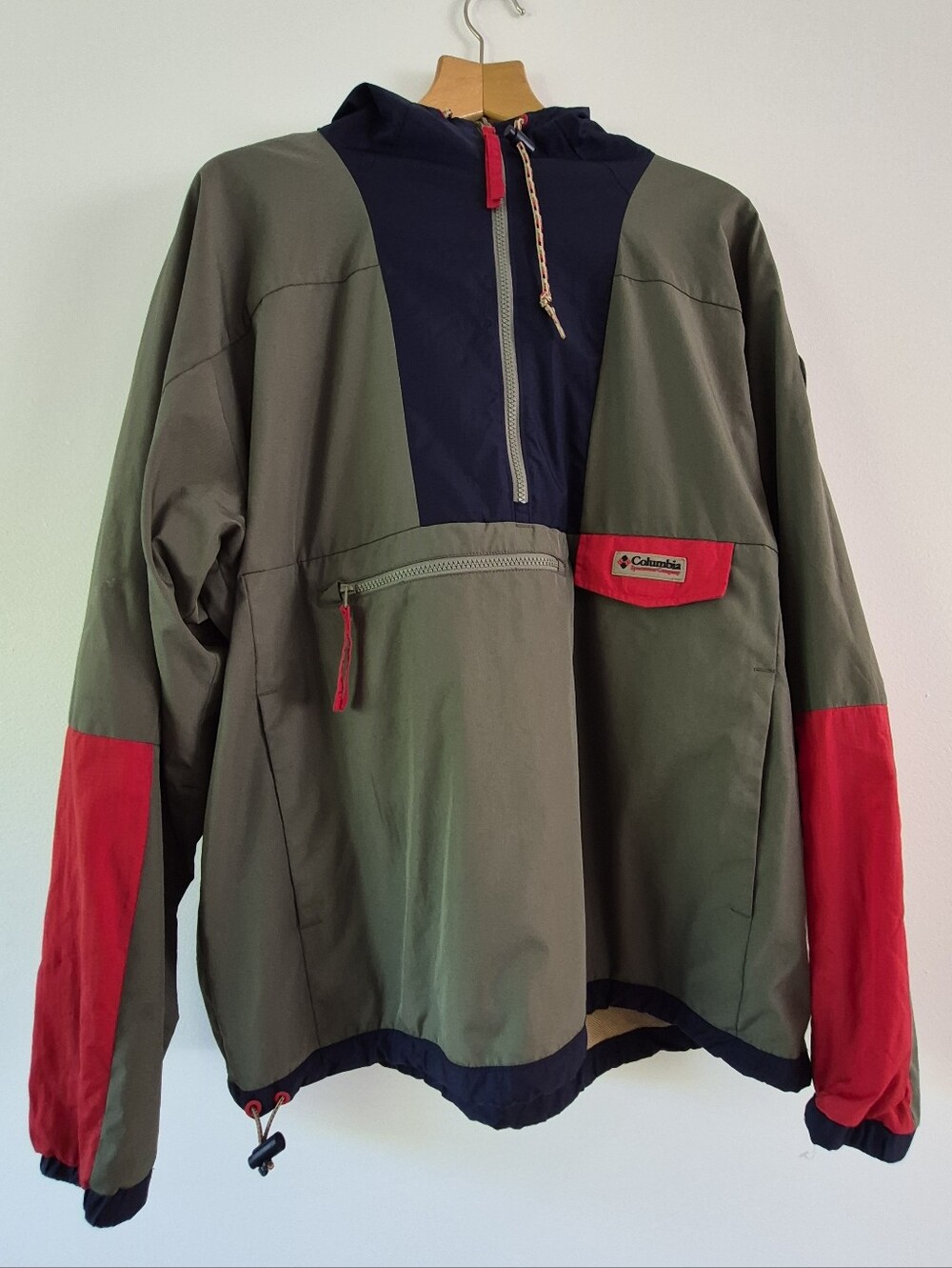 Columbia Men's Olive Green Pullover Anorak Jacket with Red Accents